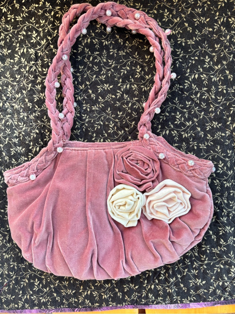 Friis & Company Vintage Y2K Pink Velvet Pearl Rosette Shoulder Bag